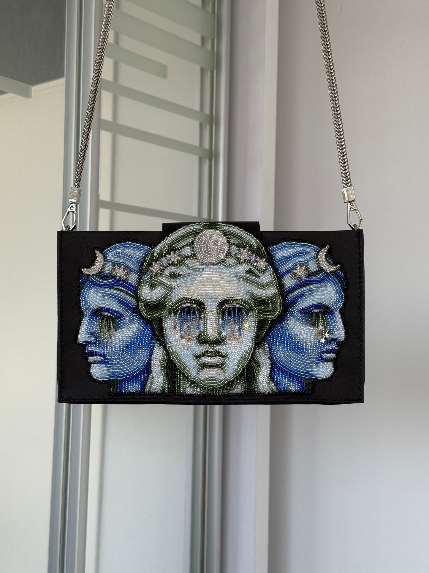 NO.16 Hecate’s Starveil