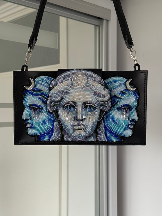 NO.13 Hecate’s Time Gate