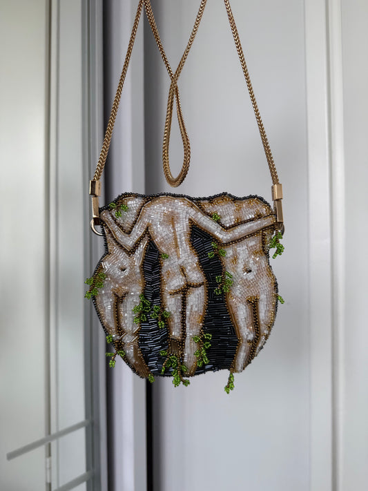 NO.05 The Tree Graces