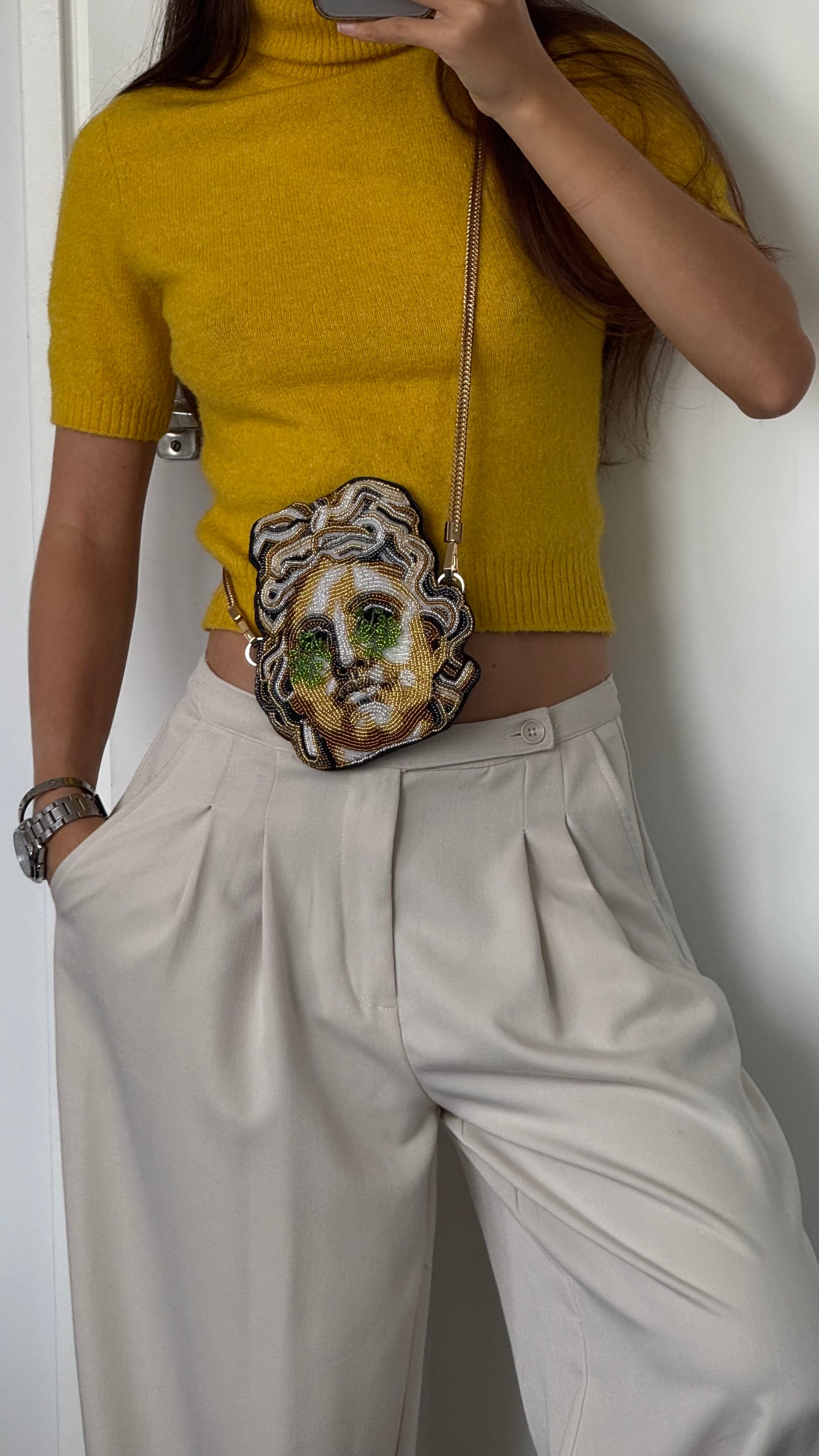 NO.07 Daphne’s Roots