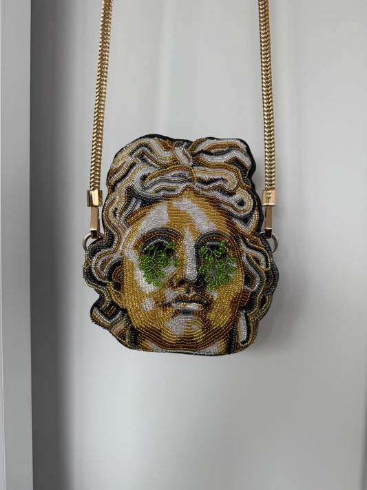 NO.07 Daphne’s Roots